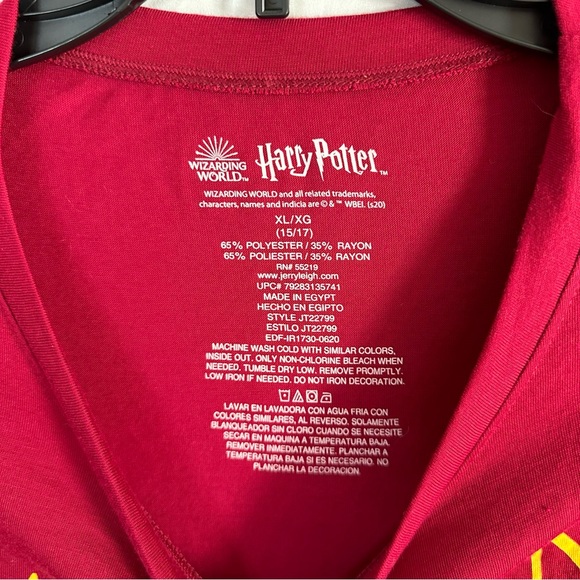 Harry Potter Maroon Short Sleeve Hermione Library Shirt Size XL - Picture 2 of 3